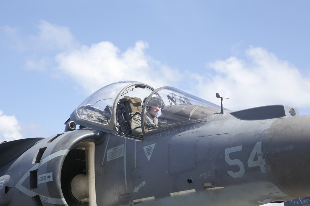 11th MEU AV-8B Harriers Join Tiger Strike 2019