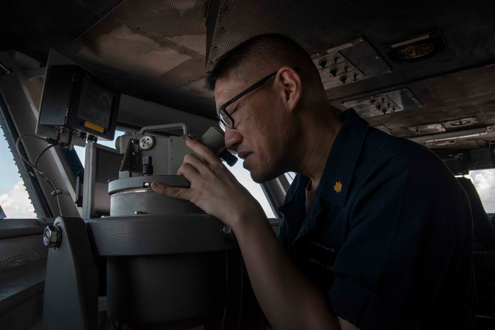 USS Ronald Reagan Conducts Repenishment-at-Sea