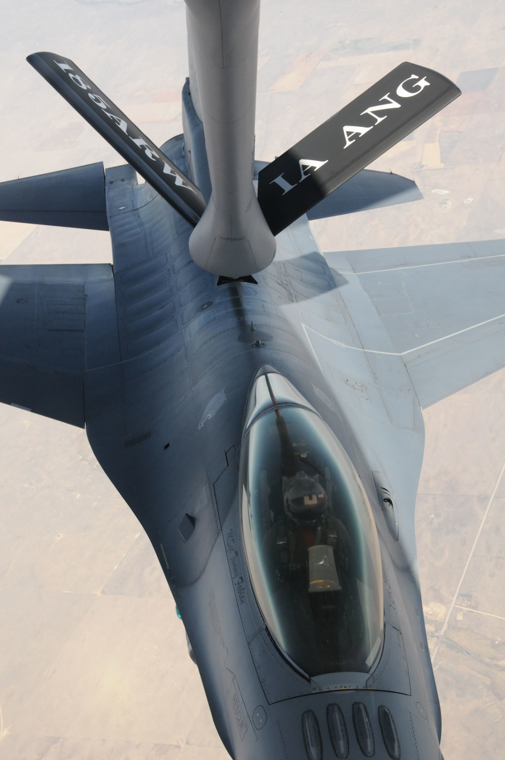 U.S. Air Force F16 Falcon Refueling by 185th Air Refueling Wing