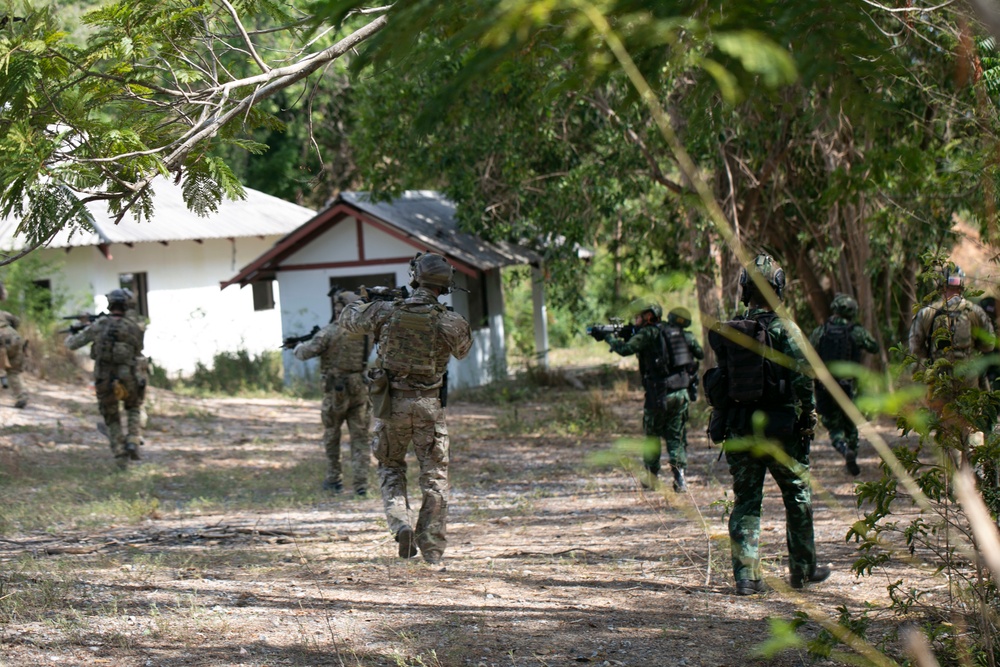 U.S. and Thai Special Forces partnership