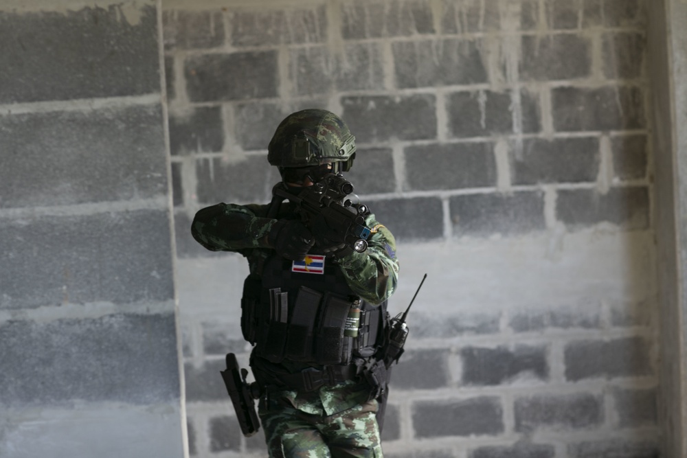 U.S. and Thai Special Forces