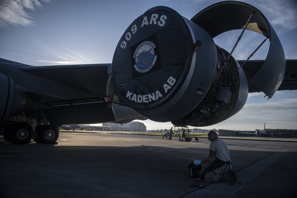 718th AMXS keep 909th ARS Stratotankers mission ready