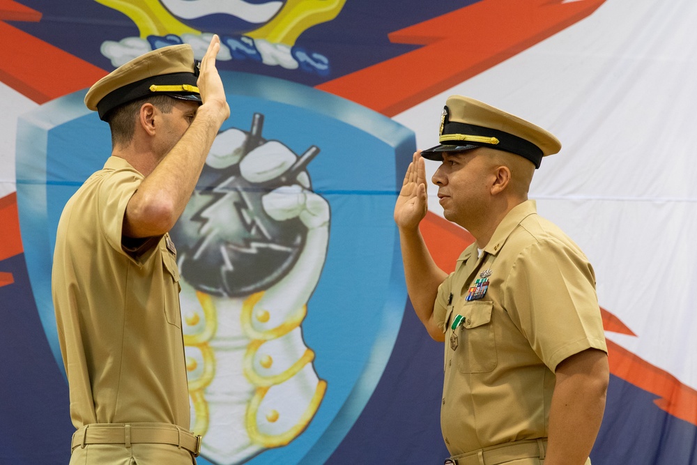 Chief Warrant Officer 2 Juan Castillo swears the Oath Of Office to become a Chief Warrant Officer in the United States Navy