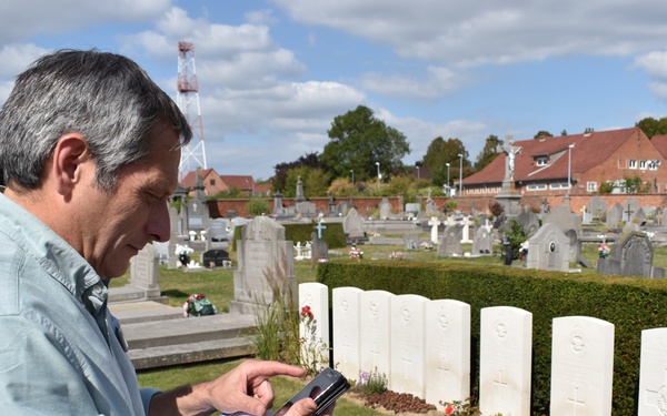 Chièvres Library's World War II App Demonstration