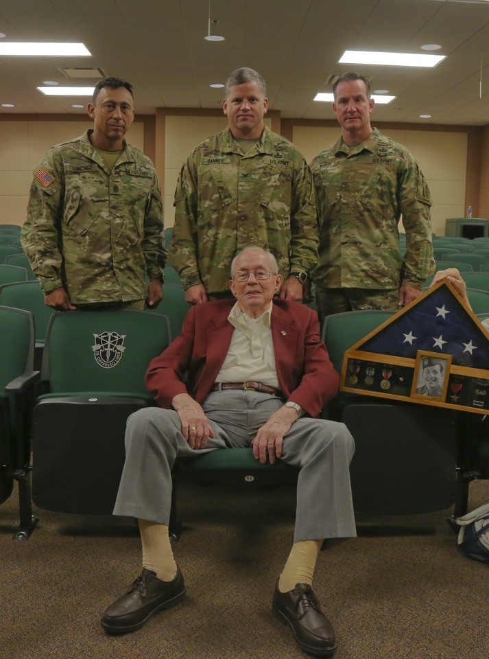 7th SFG(A) hosts and honors WWII veteran