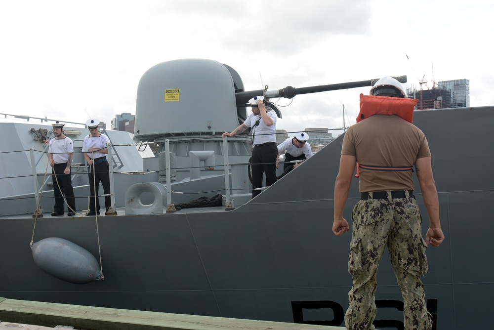 LE Samuel Beckett departs Boston Navy Yard.