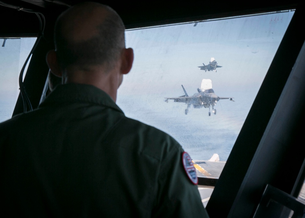 3rd MAW General tours the USS America