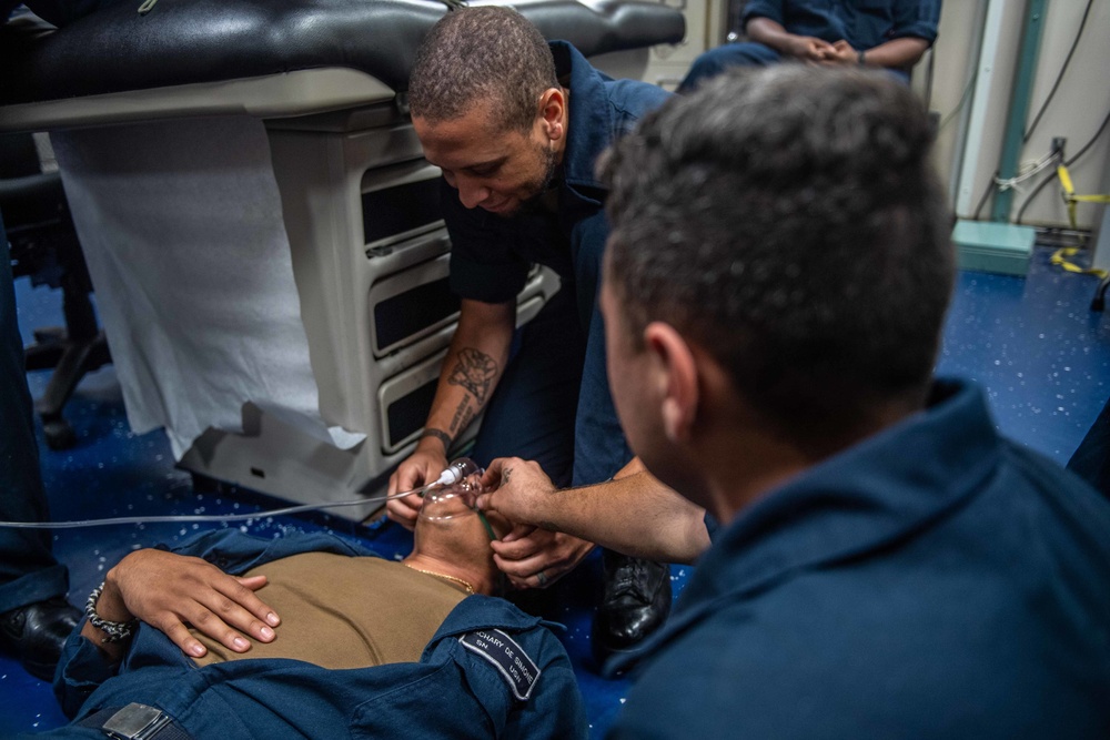 USS Harpers Ferry Conducts Medical Training Exercise