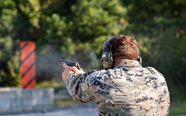 Weapons Training Battalion enhances marksmanship skills, builds camaraderie with personal weapons shoot