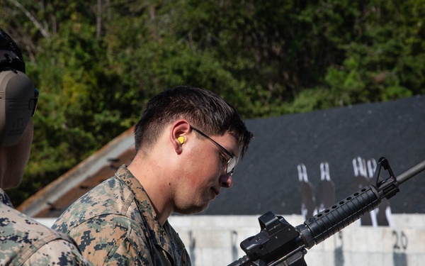 Weapons Training Battalion enhances marksmanship skills, builds camaraderie with personal weapons shoot