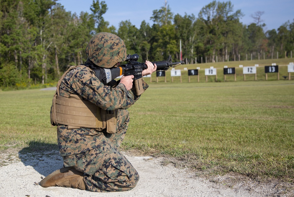 Camp Lejeune Marines conduct rifle qualification training