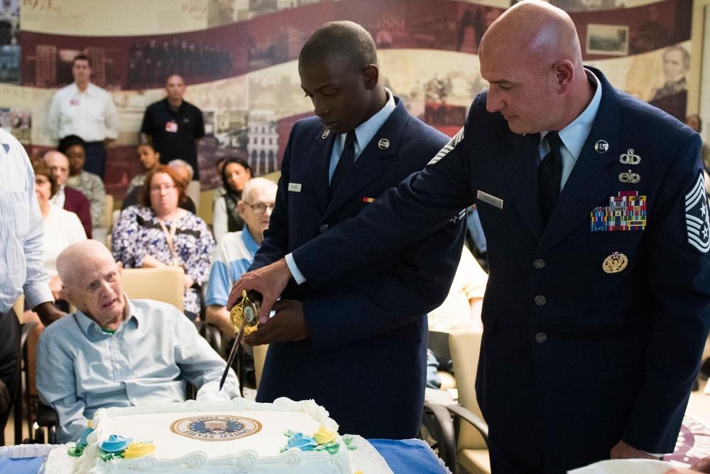 Armed Forces Retirement Home celebrates 72nd Air Force birthday