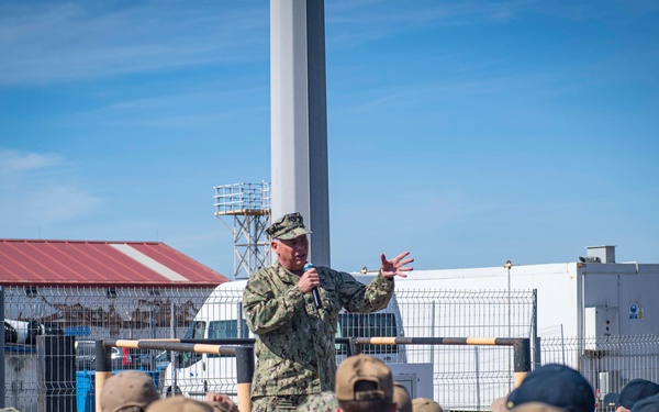 Vice Adm. John Nowell Speaks with Sailors at Naval Station Rota