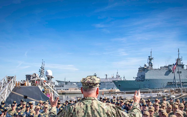 Vice Adm. John Nowell Speaks with Sailors at Naval Station Rota