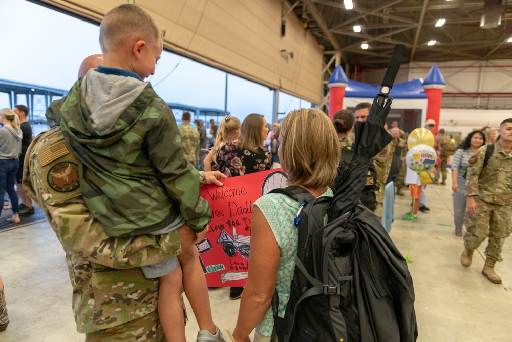 Airmen return from historic deployment