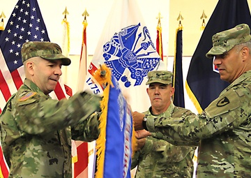 Uncasing the Army field flag