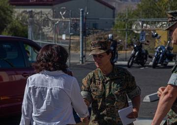Asst. Secretary of Defense (Readiness) Daigle visits I MEF units