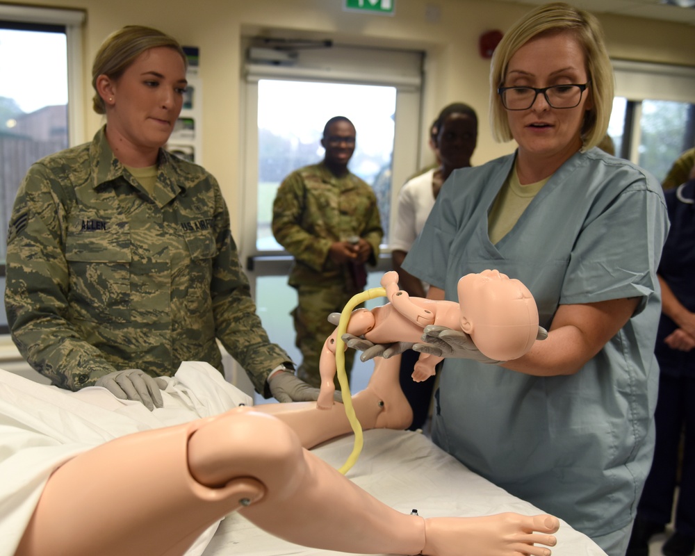 48th MDG hosts U.K. medical partners