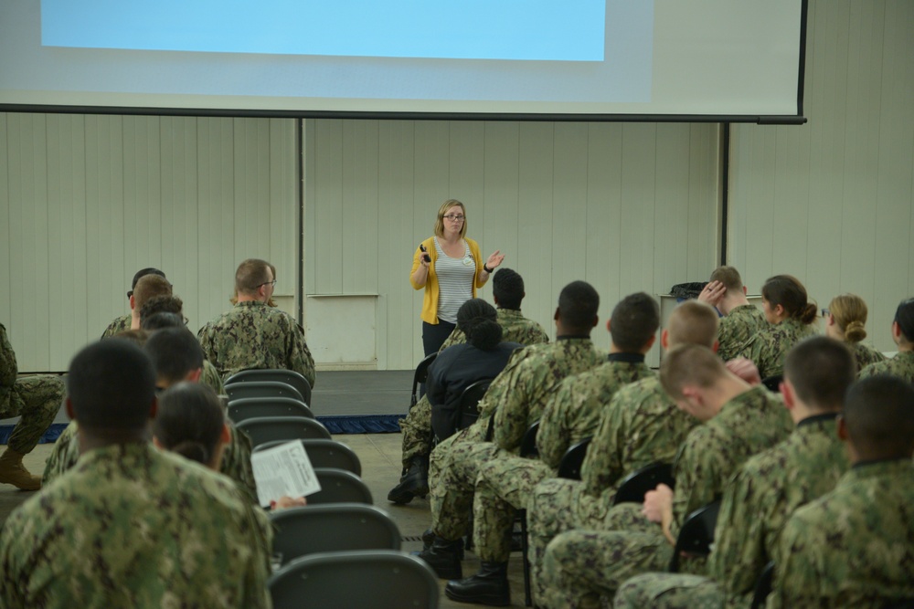 Training Support Center Hosts Marriage Class for Students