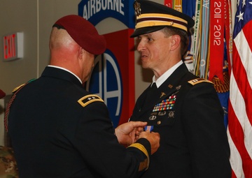 Soldier’s Medal Awarded to 82nd Airborne Division Alum for Saving Man’s Life