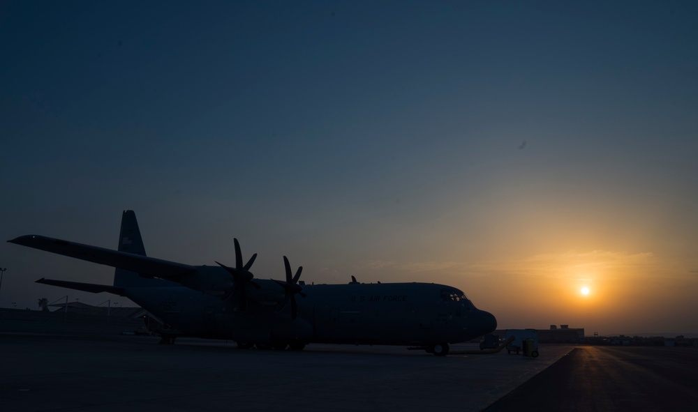 75th EAS Airlifts Supplies to U.S. Forces in Somalia