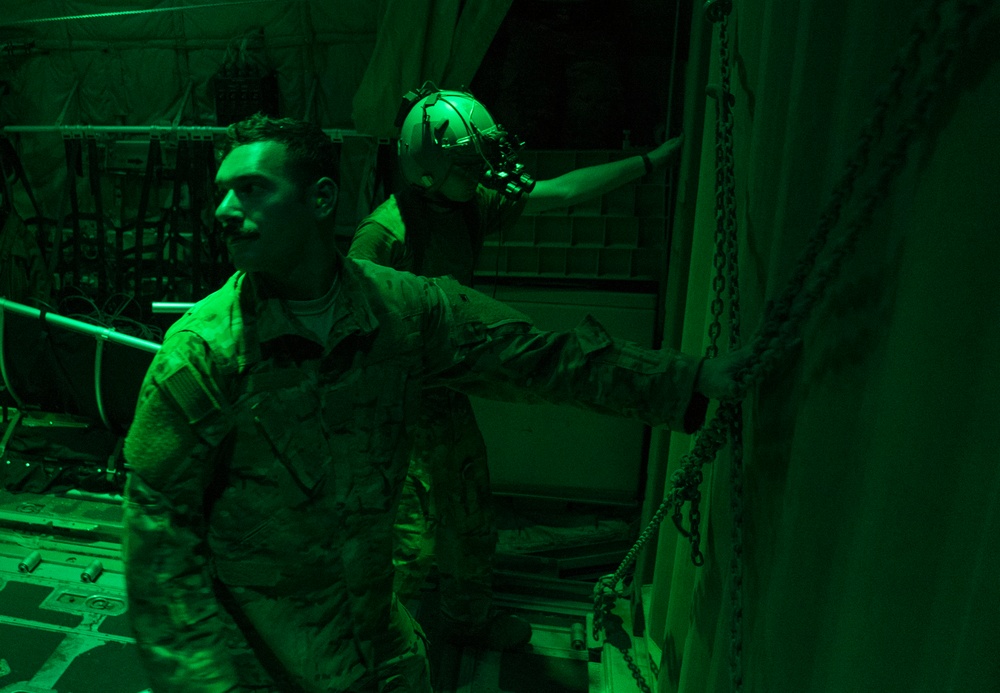 75th EAS Delivers Cargo to FOB in Somalia