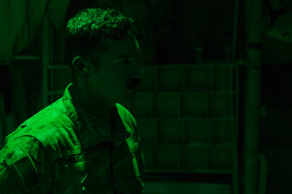 75th EAS Delivers Cargo to FOB in Somalia