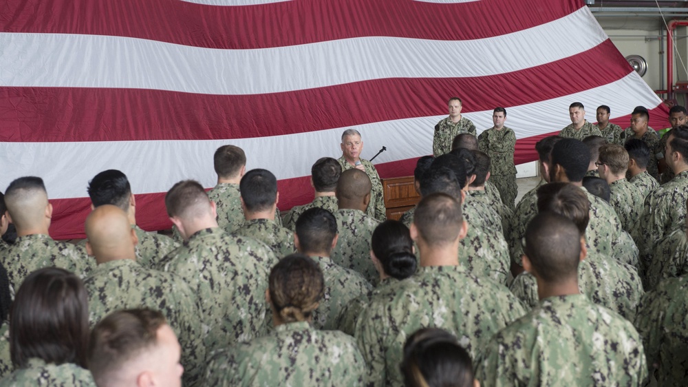 Chief of Naval Personnel, VADM Nowell, visits Sigonella