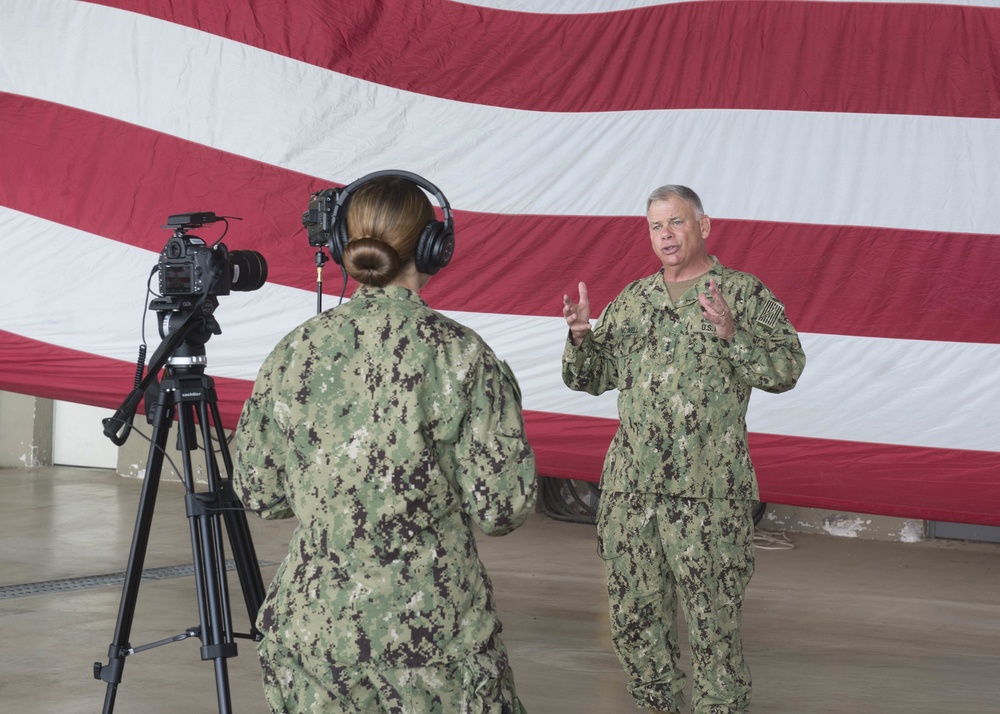 Chief of Naval Personnel, VADM Nowell, visits Sigonella