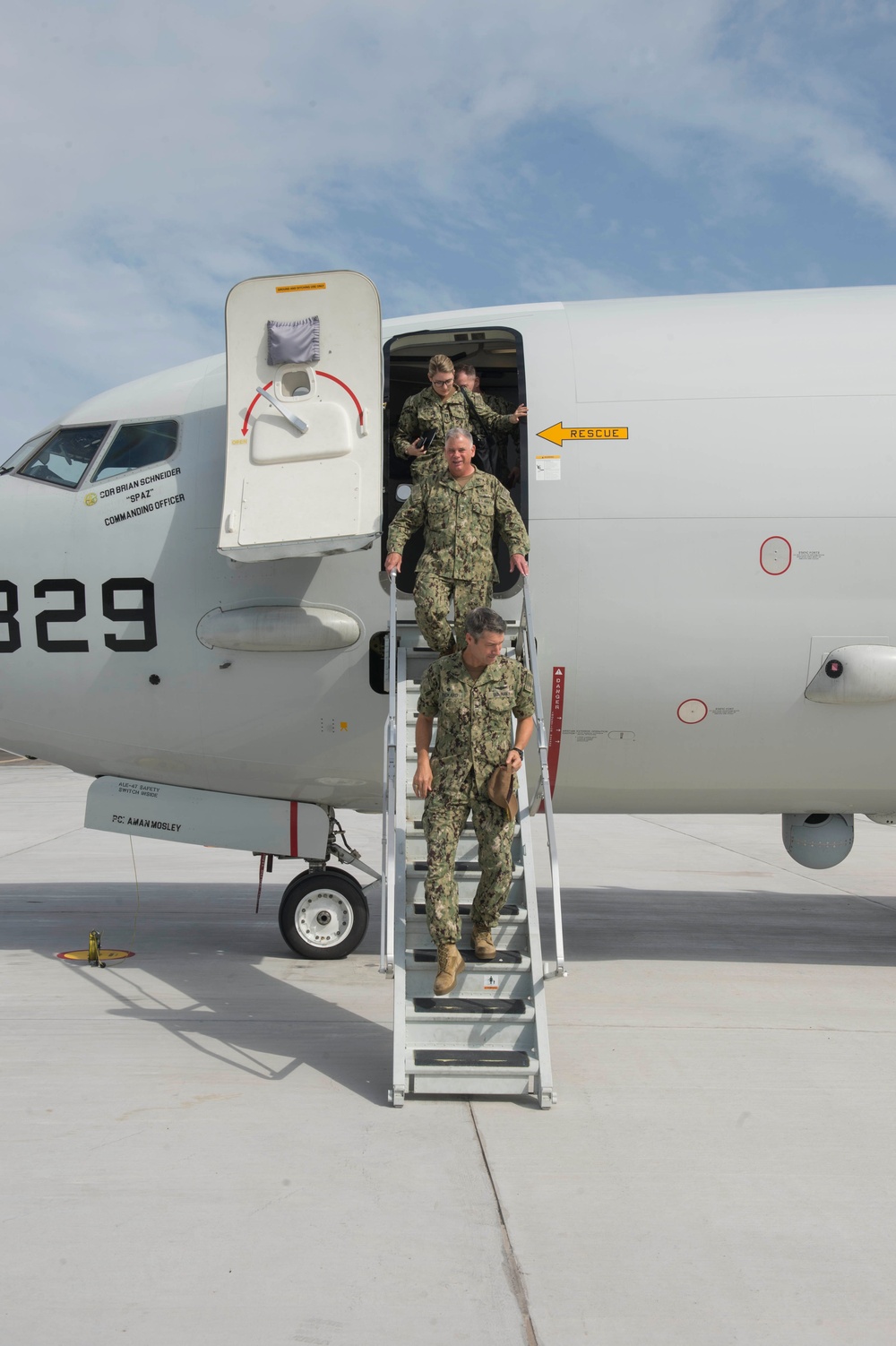 Chief of Naval Personnel, VADM Nowell, visits Sigonella