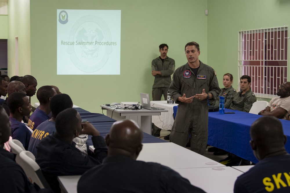 USNS Comfort Sailors Conduct Rescue Swimmer Training in St. Kitts and Nevis