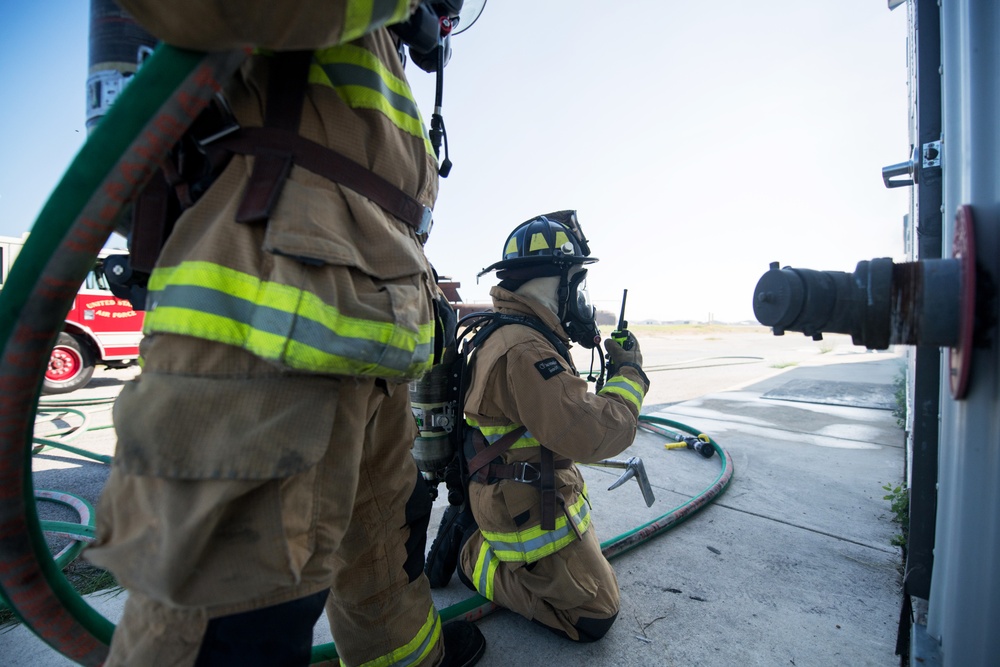 Burn House, here come the firefighters