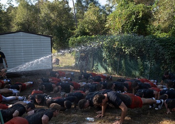 Tough Army Ranger obstacle course takes local college ballplayers to muscle school