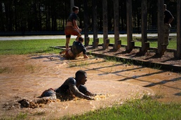 Tough Army Ranger obstacle course takes local college ballplayers to muscle school