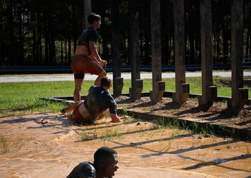 Tough Army Ranger obstacle course takes local college ballplayers to muscle school
