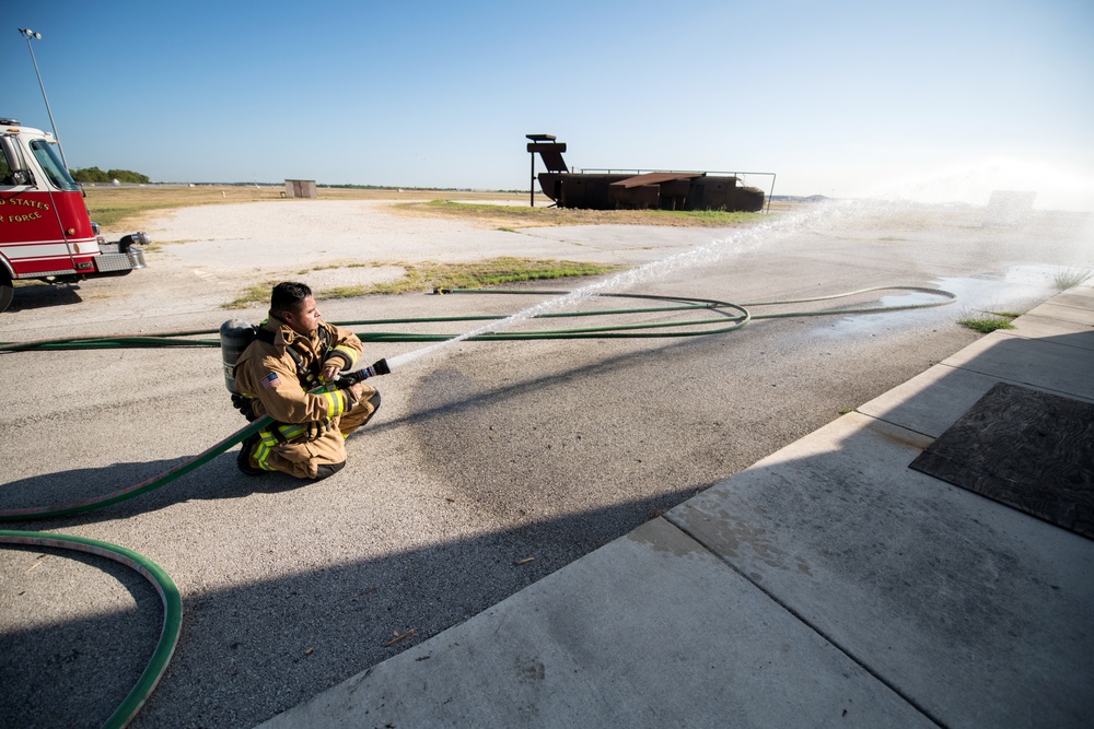 Burn House, here come the firefighters