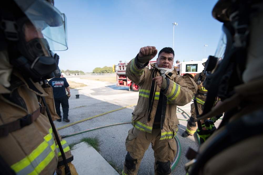 Burn House, here come the firefighters