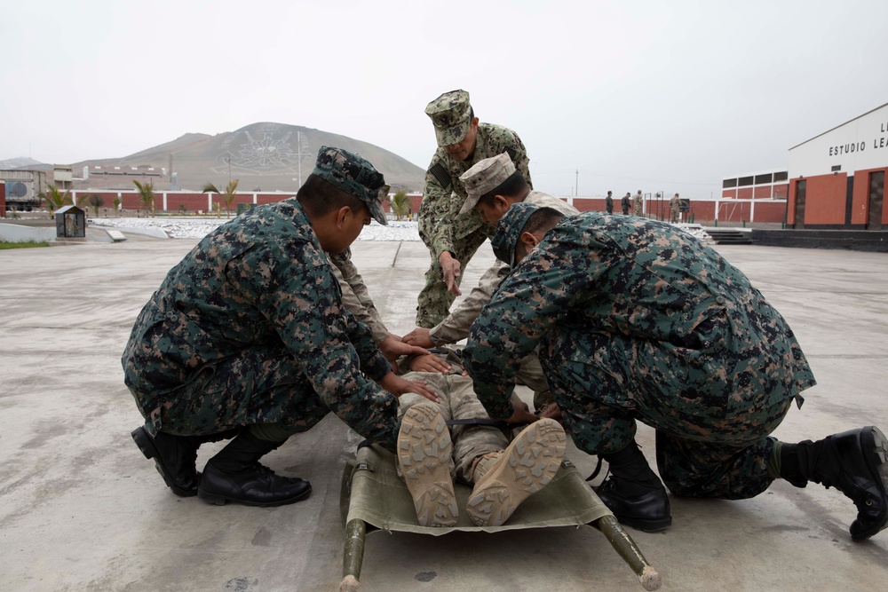 U.S. Navy Promotes Medical Readiness in Peru