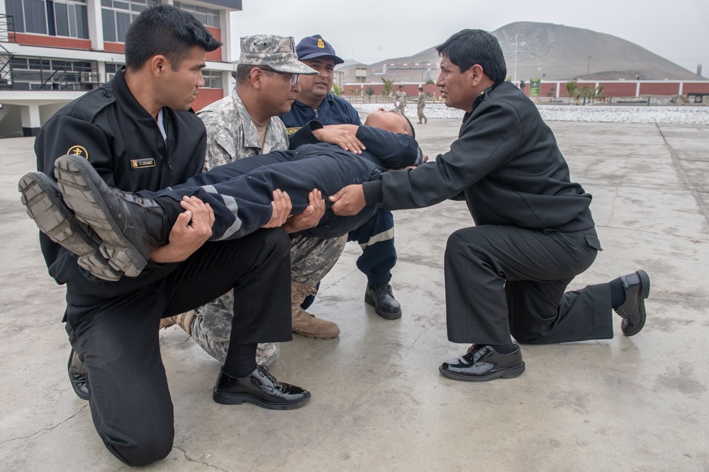 U.S. Navy Promotes Medical Readiness in Peru