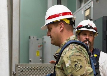 the Lower Monumental Dam project Guided Tour