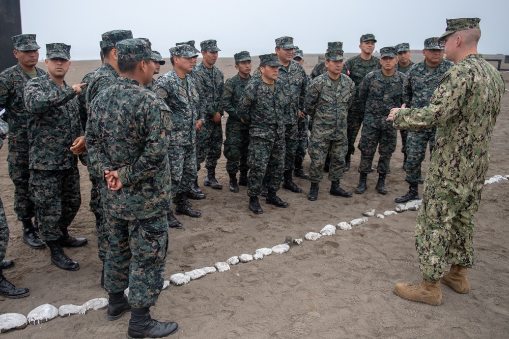 U.S. Navy Promotes Medical Readiness in Peru