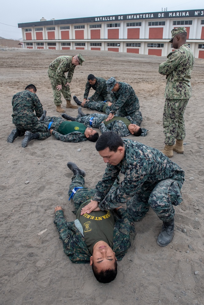 U.S. Navy Promotes Medical Readiness in Peru