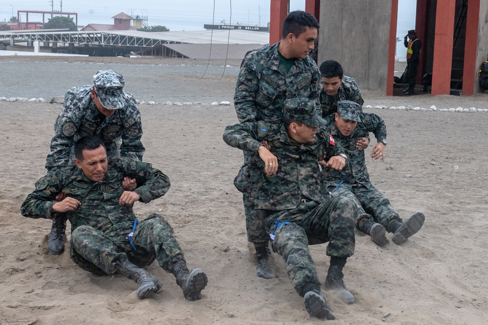 U.S. Navy Promotes Medical Readiness in Peru