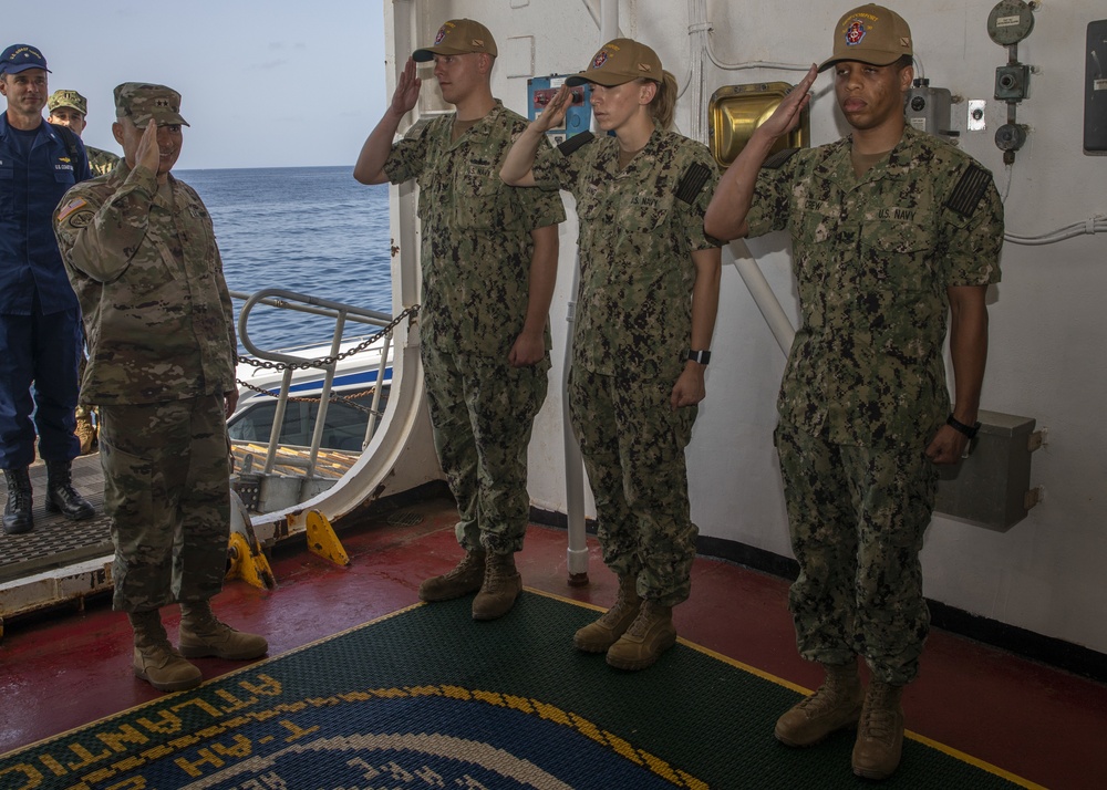 Maj. Gen. Rafael Ribas visits the USNS Comfort