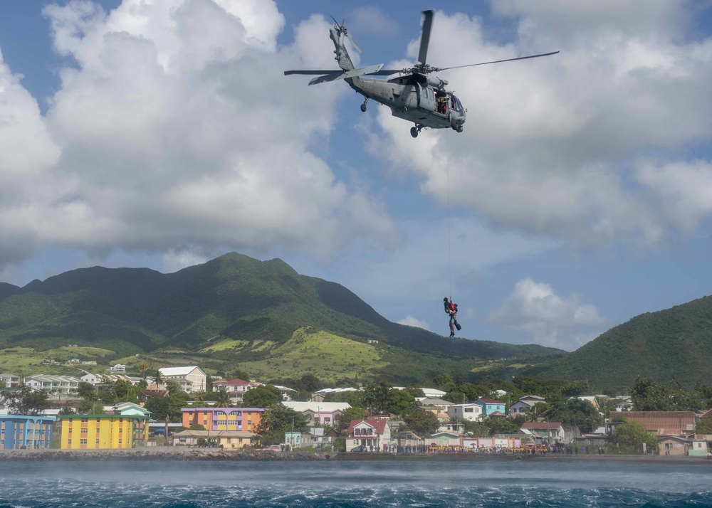 USNS Comfort Sailors Conduct Rescue Swimmer SMEE in St. Kitts and Nevis