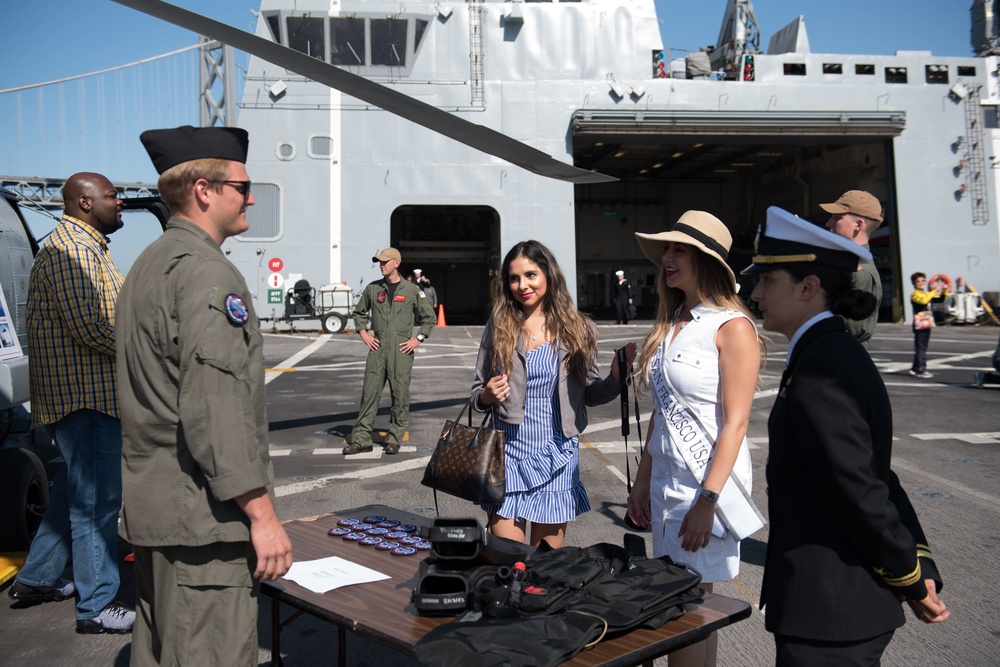 USS Somerset Hosts Miss San Francisco