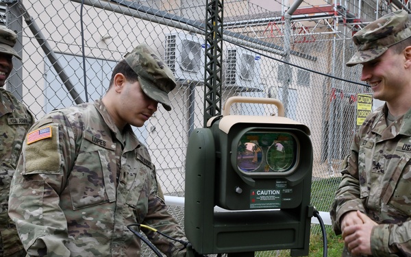 USAREUR soldiers become first in DOD to use Li-Fi