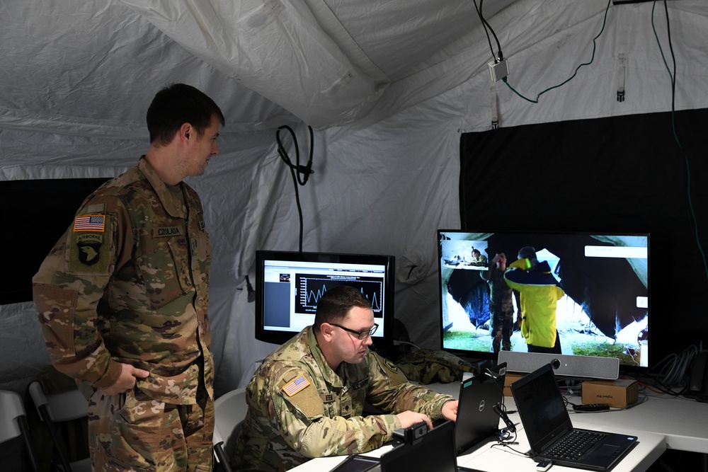 USAREUR soldiers become first in DOD to use Li-Fi