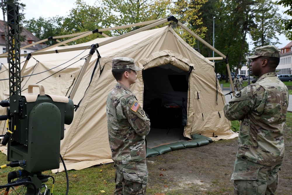 Who needs Wi-Fi, Soldiers in Europe test Li-Fi