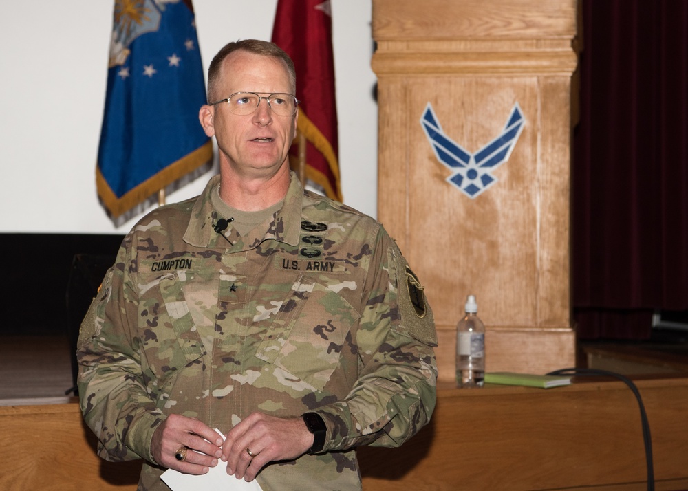 Brig. Gen. Cumpton tours Whiteman AFB, meets total force-Airmen